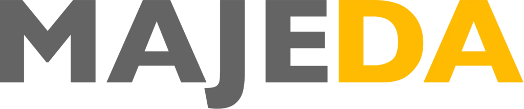 Das Bild zeigt das Text-Logo von Majeda.